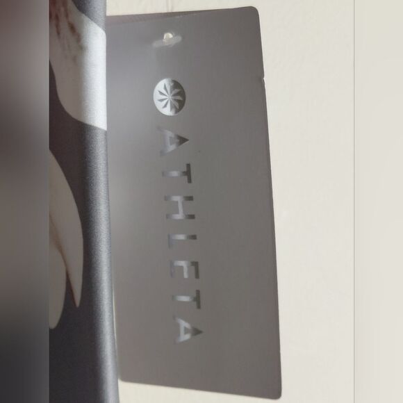 Athleta Elation 7/8 tights Size LARGE Petite Brand New With Tags - Picture 3 of 8